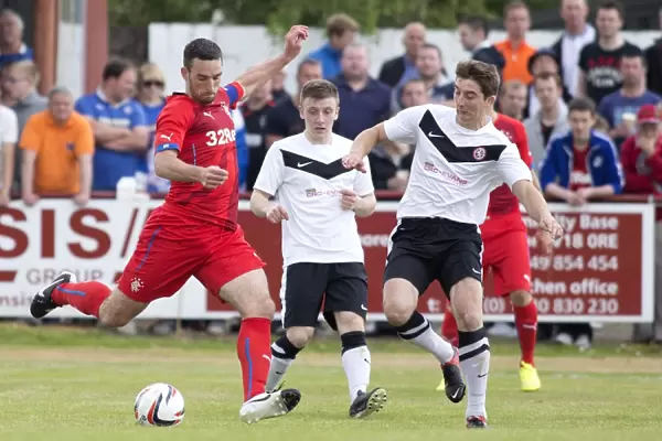 Rangers Lee Wallace Aiming for Victory: Pre-Season Clash vs Brora Rangers at Dudgeon Park