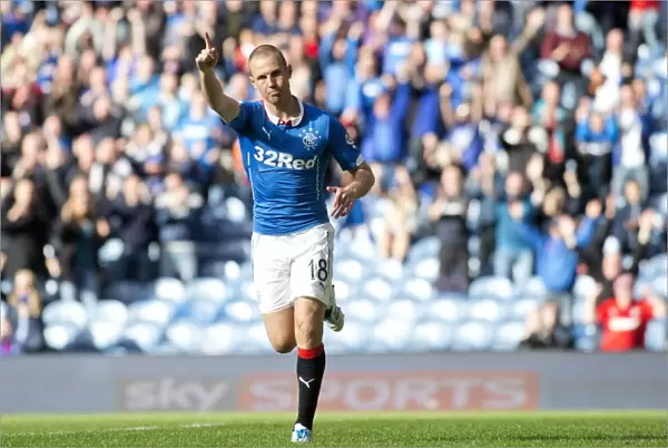 Rangers Football Club: Kenny Miller's Euphoric Goal Celebration - SPFL Championship Winning Moment (Scottish Cup, 2003: Rangers vs Queen of the South at Ibrox Stadium)