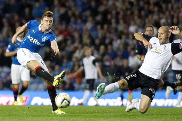 Thrilling League Cup Showdown: Macleod's Dramatic Shot Denied by Raven at Ibrox