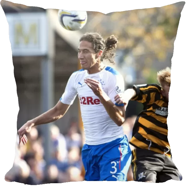 Rangers Bilel Mohsni Fights for Aerial Supremacy Against Alloa Athletic