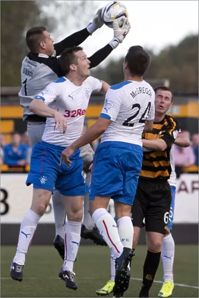Rangers vs Alloa Athletic: Jon Daly's Dramatic Save Attempt Against John Gibson in the SPFL Championship