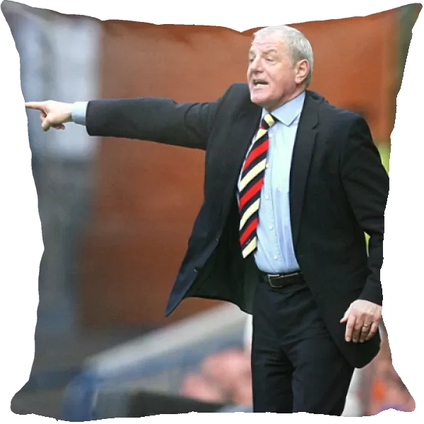 Walter Smith's Victory: Rangers 1-0 Motherwell in the Clydesdale Bank Premier League