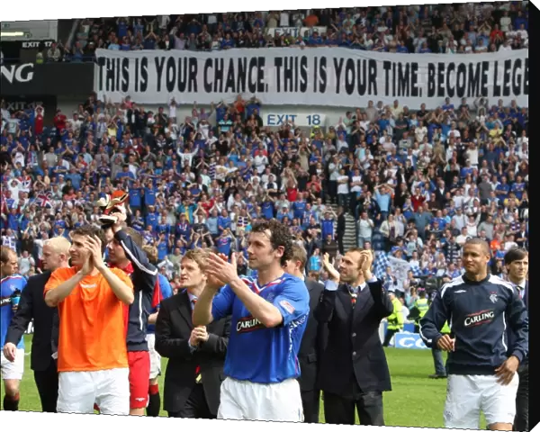 Rangers: Triumphant 3-1 Victory Over Dundee United at Ibrox - Christian Dailly, Carlos Cuellar, and Team Celebrate
