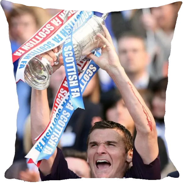Rangers Football Club: Lifting the Scottish Cup (2008) - Queen of the South vs Rangers, Hampden Park: Lee McCulloch's Triumph