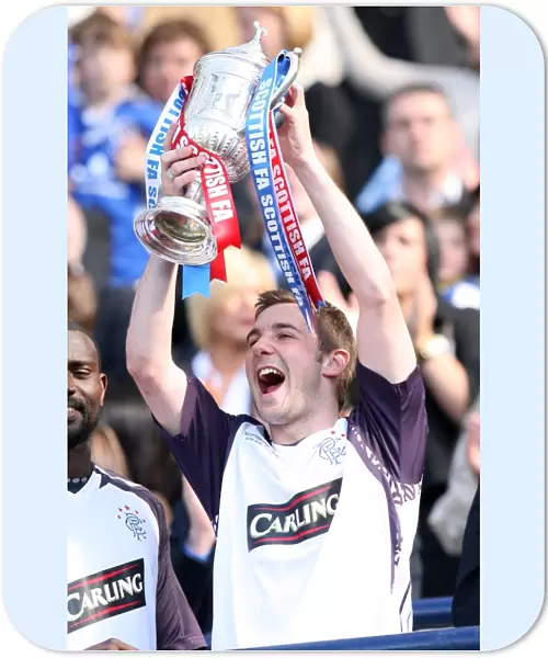 Rangers: Scottish Cup Champions 2008 - Celebrating Victory Over Queen of the South (Kevin Thomson)