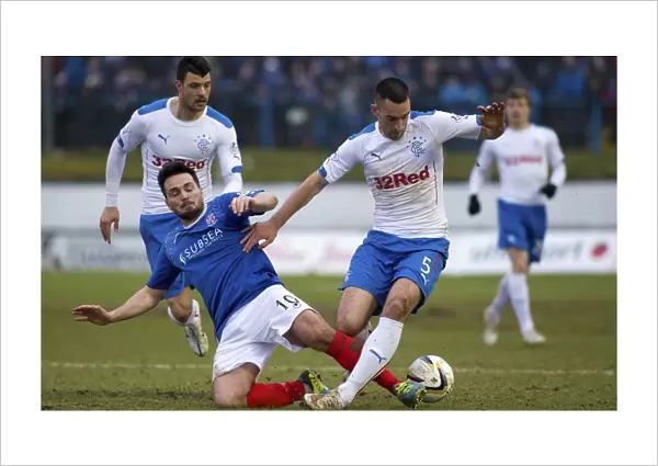 Rangers vs Cowdenbeath: Lee Wallace vs Sean Higgins - Intense Moment in the Scottish Championship Match at Central Park