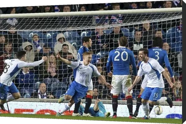 Aidan Smith's Thrilling Goal: Queen of the South Stuns Rangers at Ibrox (Scottish Championship)