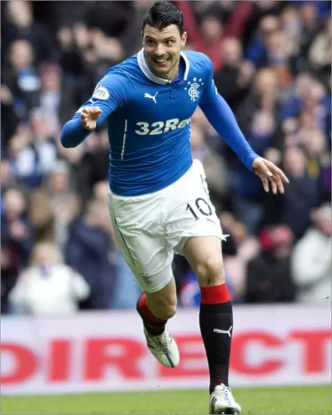 Thrilling Goal: Haris Vuckic Scores for Rangers at Ibrox Stadium, Scottish Championship