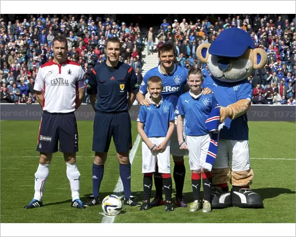 Soccer - Scottish Championship - Rangers v Falkirk - Ibrox Stadium