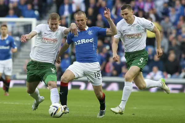 Rangers vs Hibernian: Kenny Miller vs Robertson and Hanlon in Scottish Premiership Play Off Semi-Final at Ibrox Stadium