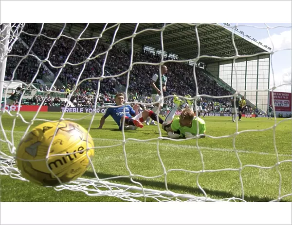 Martyn Waghorn Scores First Rangers Goal: Petrofac Training Cup Triumph over Hibernian at Easter Road