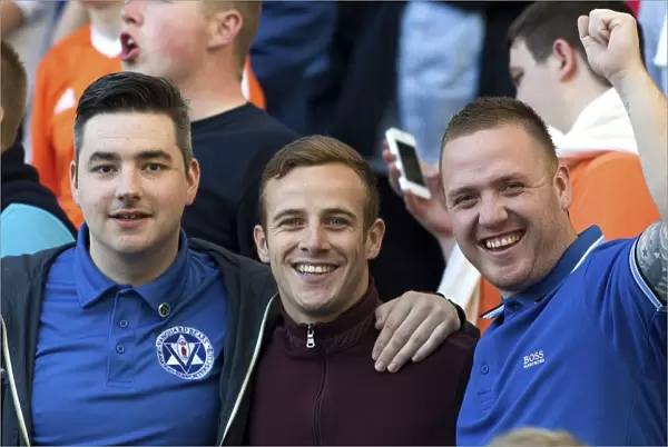 Rangers FC: Unwavering Passion of the Fans - Hibernian vs Rangers, Petrofac Training Cup First Round, Easter Road