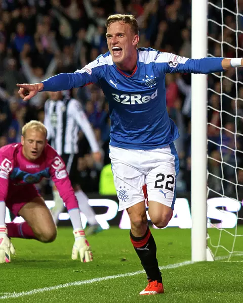 Rangers Dean Shiels: The Goal that Secured Championship Victory and Scottish Cup Triumph at Ibrox Stadium (2003)