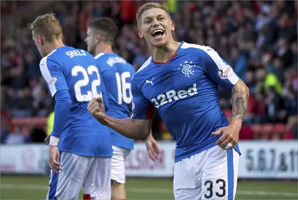 Rangers Martyn Waghorn: Dramatic League Cup Goal at Airdrieonians Excelsior Stadium (Scottish Cup Winners 2003)
