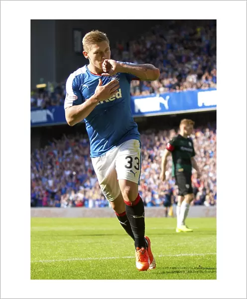 Martyn Waghorn's Thrilling Penalty Celebration: Rangers Championship Victory at Ibrox Stadium (2003)