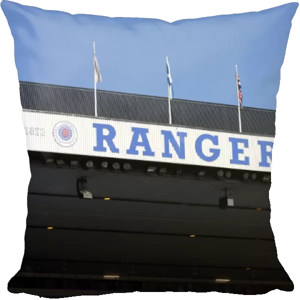 Soccer - Clydesdale Bank Scottish Premier League - Rangers v Dundee United - Ibrox Stadium