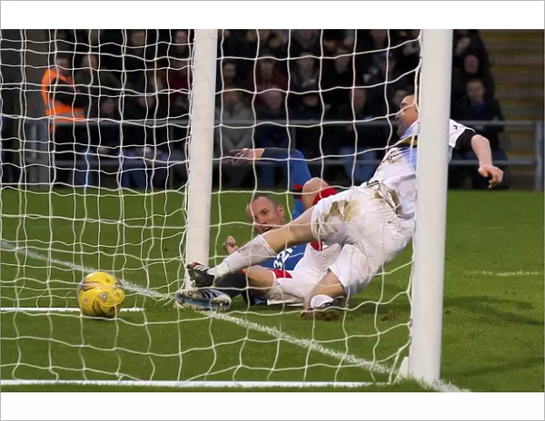 Kenny Miller Scores the Game-Winning Goal: Rangers Conquer Dumbarton in Ladbrokes Championship