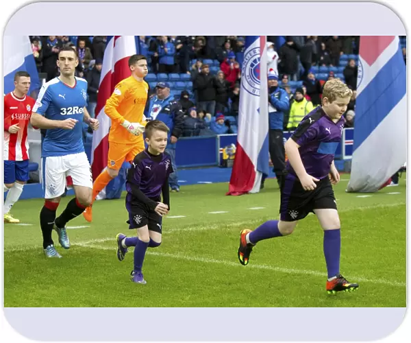 Rangers Football Club: Celebrating Glory with Lee Wallace and Mascots - 2003 Scottish Cup Victory