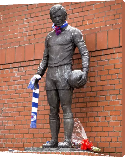 Winter's Embrace: John Greig Statue at Snow-Covered Ibrox Stadium - Rangers vs Livingston, Scottish Championship