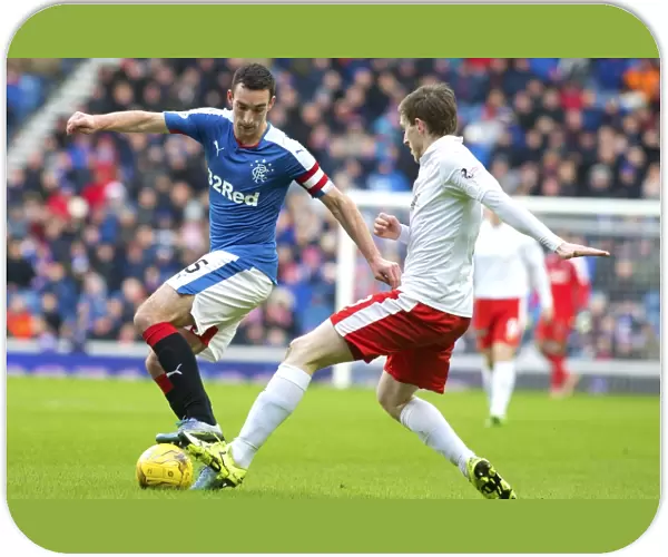 Rangers Captain Lee Wallace Rallies Team at Ibrox Stadium during Championship Clash against Falkirk