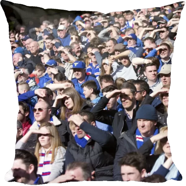 Sunny Ibrox Stadium: Rangers Fans Bask in the Glory during the 2003 Scottish Cup Quarterfinal vs Dundee