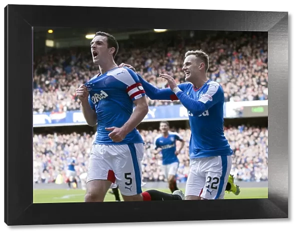Dramatic Ibrox: Lee Wallace's Quarters-Final Goal Celebration (Scottish Cup Victory 2003)