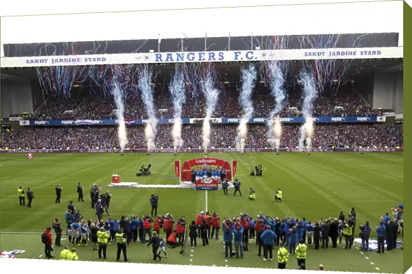 Rangers Football Club: Lee Wallace's Triumphant Ladbrokes Championship Win at Ibrox Stadium