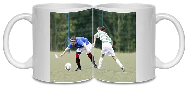 Gripping Moment: Stephanie Mallon vs Jenna Ross - Celtic vs Rangers Ladies, Lennoxtown, 2008