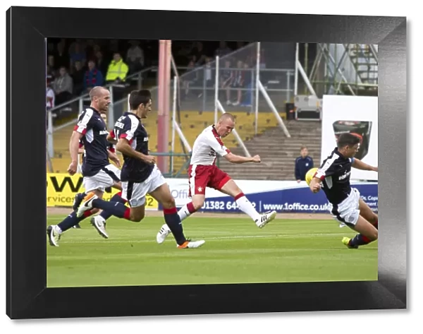 Kenny Miller's Thrilling Goal: Rangers vs Dundee, Ladbrokes Premiership, Dens Park