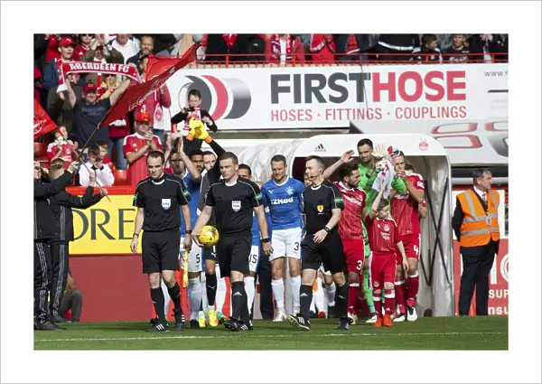 Rangers: Lee Wallace Leads the Team at Pittodrie Stadium - Ladbrokes Premiership Clash against Aberdeen