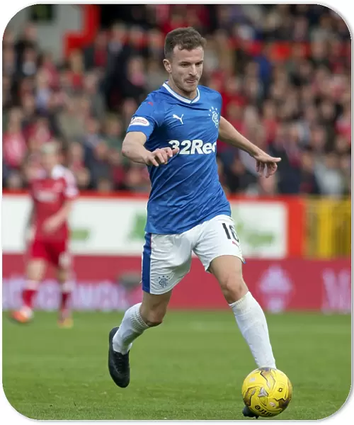 Rangers Andy Halliday in Action at Pittodrie: Clash Against Aberdeen in Ladbrokes Premiership
