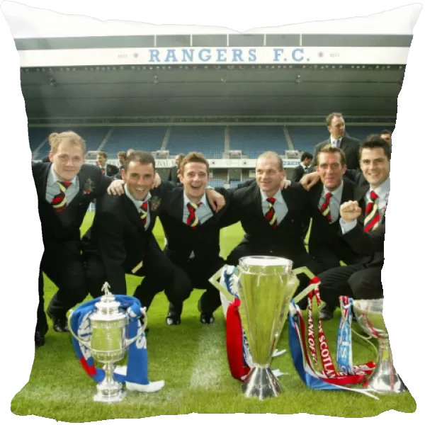 Rangers: Triumphant Return to Ibrox with the Treble - 31 / 05 / 03