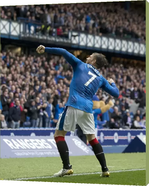 Rangers Joe Garner Scores Thrilling Stunning Goal at Ibrox, Ladbrokes Premiership