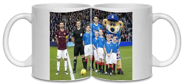 Rangers Football Club: 2003 Scottish Cup Victory - Celebrating with Captain Lee Wallace and Mascots at Ibrox Stadium