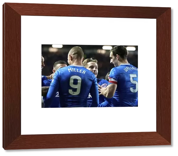 Rangers: Barrie McKay's Euphoric Goal Celebration vs Hearts, Ladbrokes Premiership, Ibrox Stadium