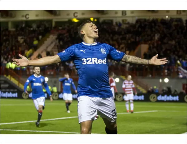 Rangers Football Club: Martyn Waghorn's Double Victory - Memorable Goals in Premiership and Scottish Cup