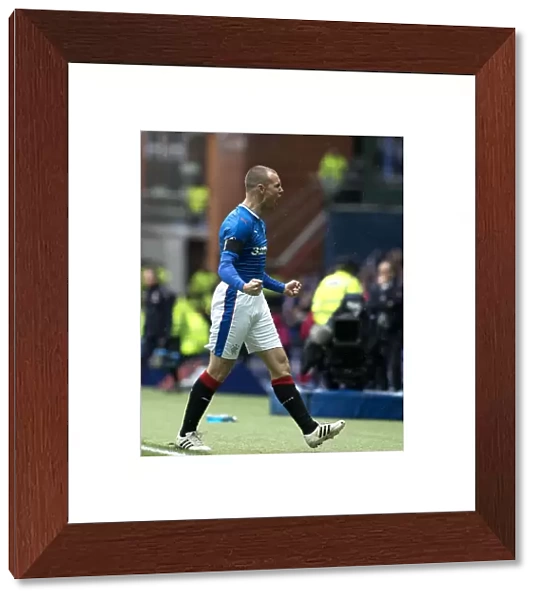 Rangers vs Celtic: Kenny Miller's Thrilling Scottish Premiership Scottish Cup Winning Goal at Ibrox Stadium