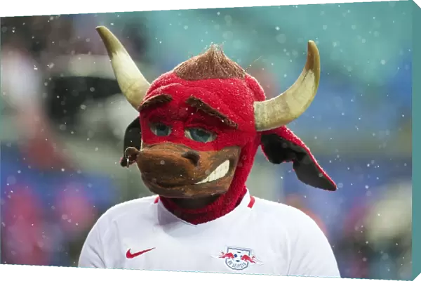 Rangers vs RB Leipzig: Red Bull Mascot Greets Scottish Champions at Red Bull Arena