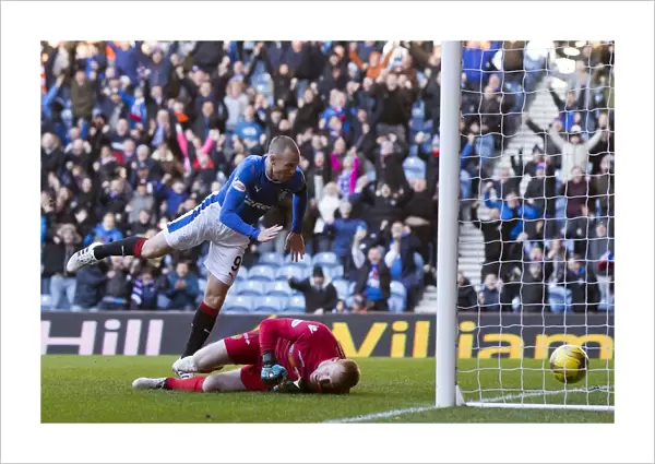 Rangers Kenny Miller's Dramatic Dive: The Unforgettable Goal Against Motherwell in the 2003 Scottish Cup Fourth Round at Ibrox Stadium