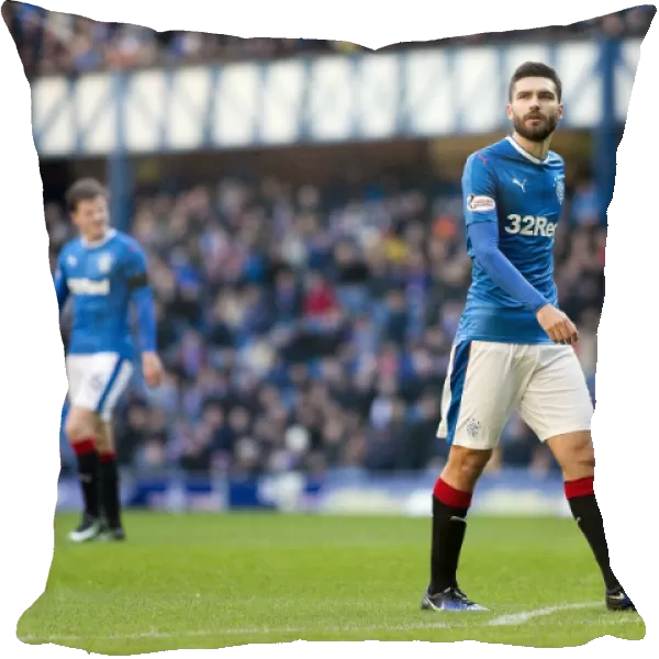 Jon Toral's Thrilling Performance: Rangers vs Motherwell in the 2003 Scottish Cup Fourth Round at Ibrox Stadium
