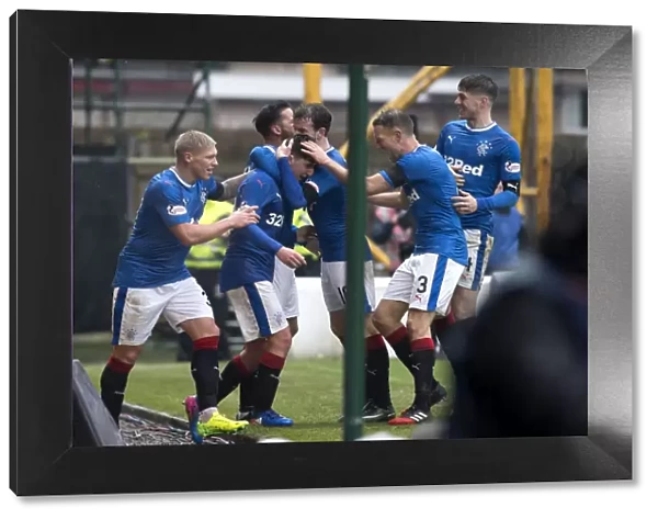 Rangers: Emerson Hyndman's Euphoric Goal Celebration vs Motherwell, Ladbrokes Premiership