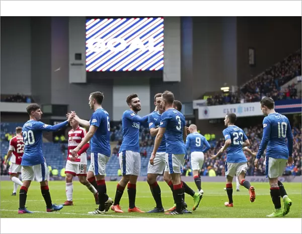 Rangers FC: Clint Hill's Euphoric Goal Celebration vs Hamilton Academical, Ladbrokes Premiership, Ibrox Stadium