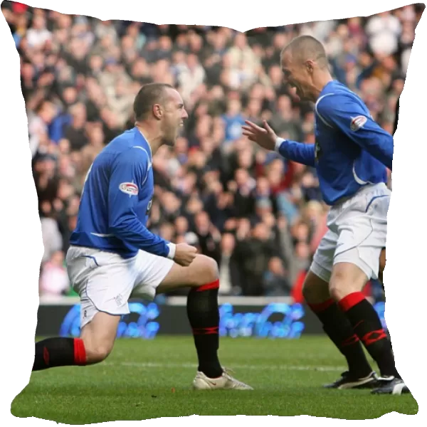 Rangers FC: Kris Boyd and Kenny Miller's Euphoric Moment as they Celebrate Opening Goal vs St. Mirren (Clydesdale Bank Premier League, Ibrox, Season 08-09)