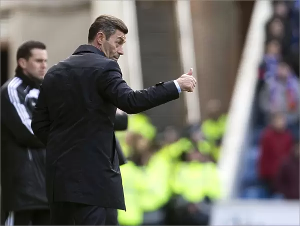 Rangers Manager Pedro Caixinha Fires Up Players During Ibrox Showdown Against Partick Thistle