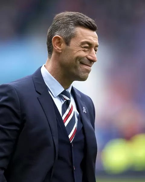 Pedro Caixinha at the Helm: Rangers in Scottish Cup Semi-Final Battle at Hampden Park