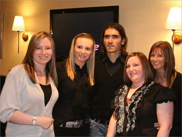 Rangers Football Club Charity Race Night with Pedro Mendes: A Night of Fun and Support (2008)