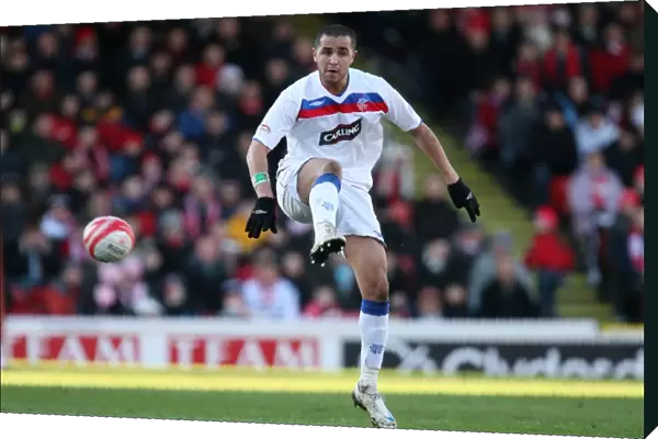 Determined Defender: Madjid Bougherra's Unyielding Performance in the 0-0 Stalemate between Aberdeen and Rangers