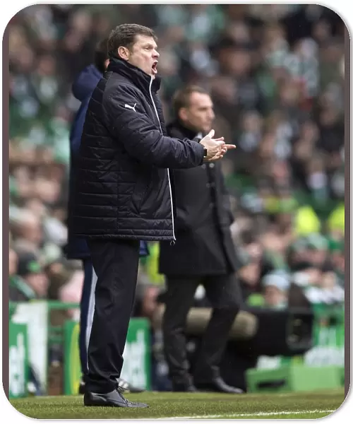 Rangers Graeme Murty Amidst the Passionate Celtic Park Rivalry (Scottish Premiership 2003)