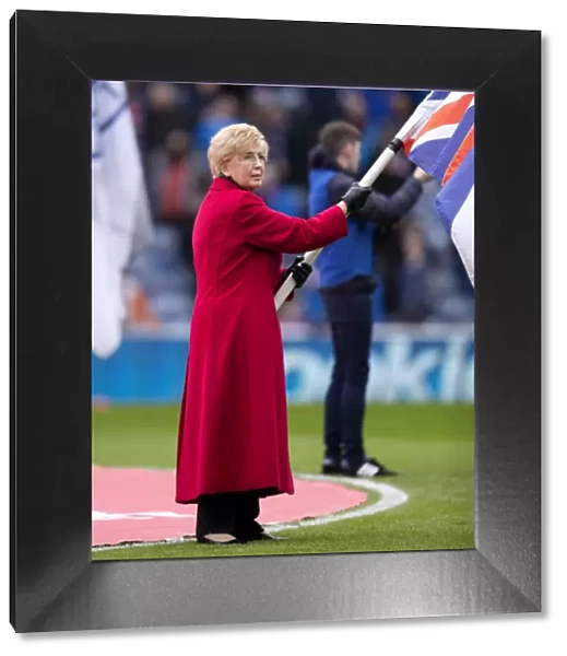 Rangers Football Club: Ibrox Stadium - Flag Bearer and Scottish Cup Champions (2003)