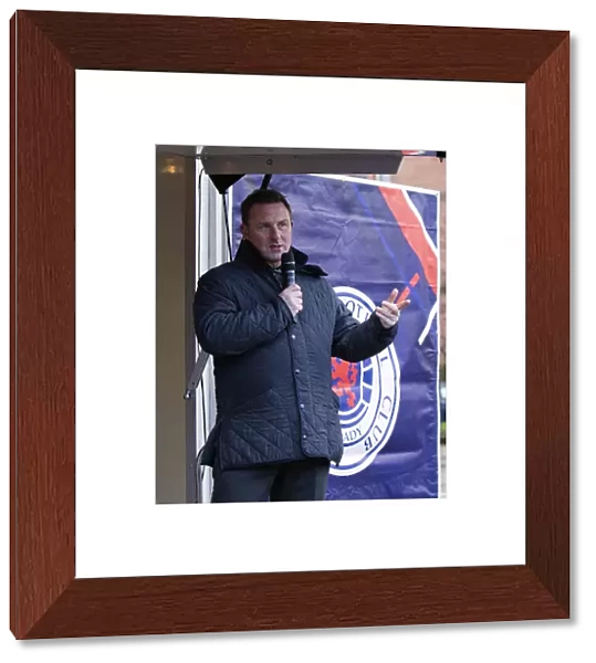 Former Rangers Star Gary McSwegan's Emotional Homecoming: Rangers vs. Kilmarnock at Ibrox